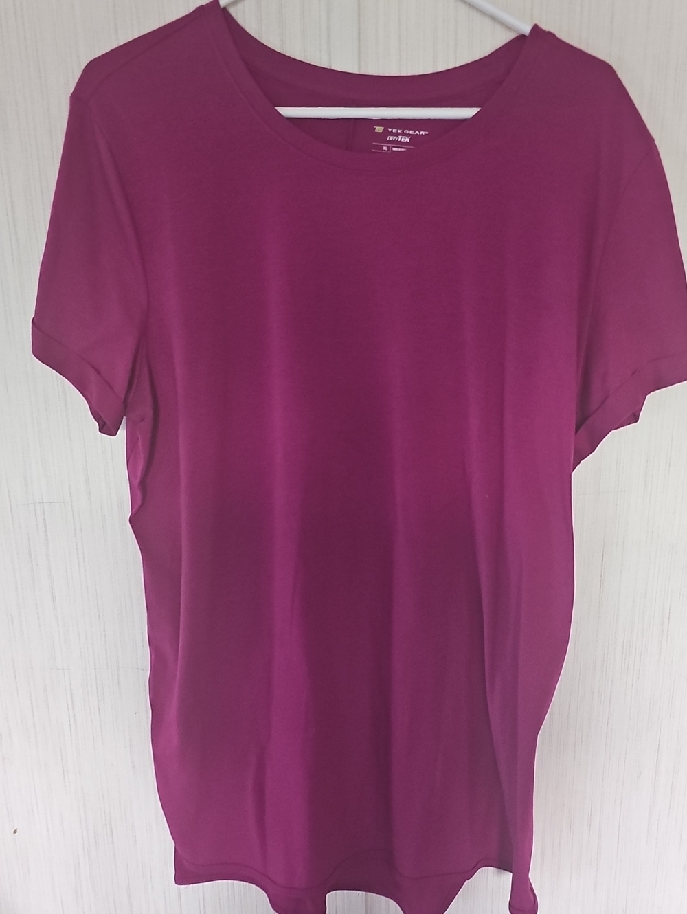 tek gear Short Sleeve Crew Neck Tee - Magenta